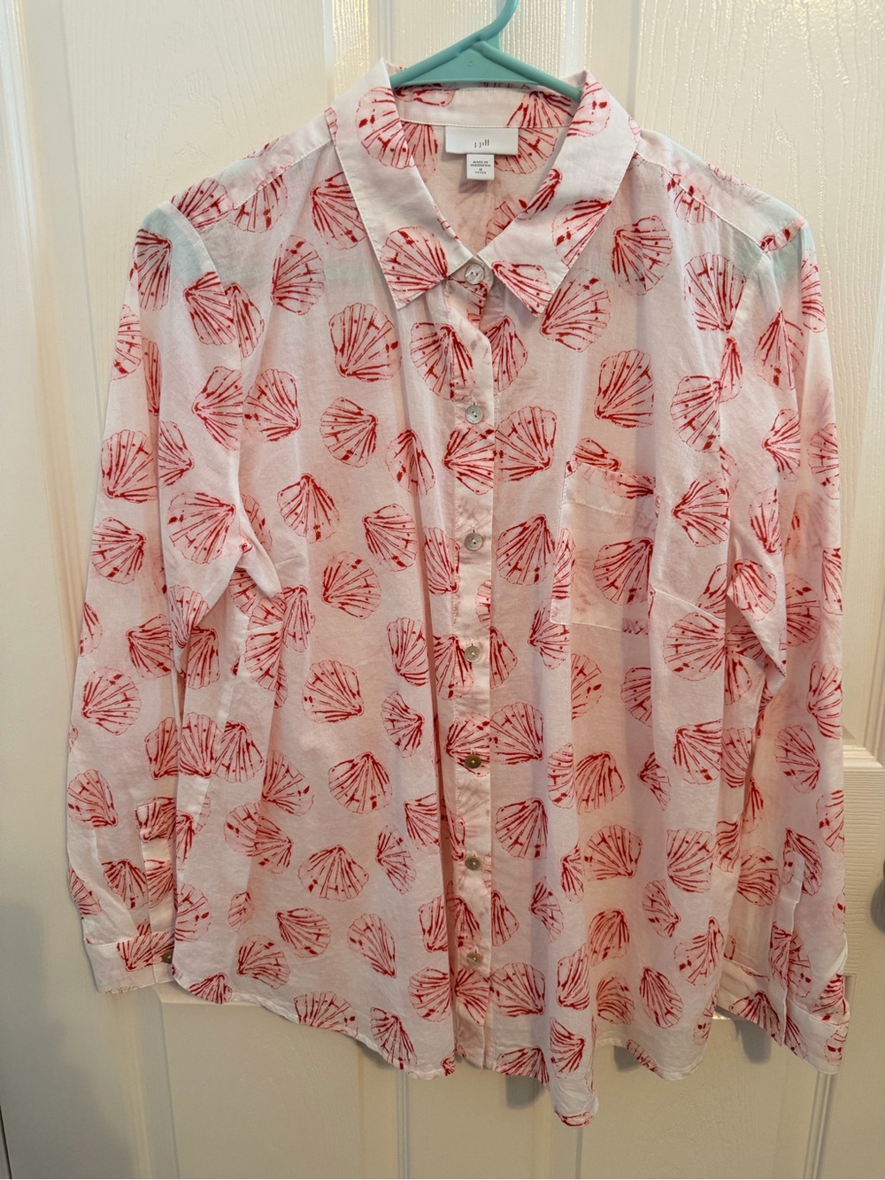 J. Jill White Button-Down Shirt with Red Shell Motif